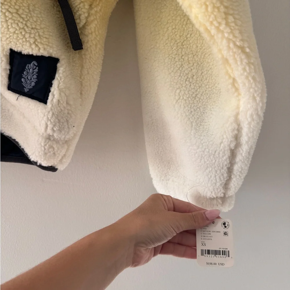 FREE PEOPLE NWT Hit The Slopes Jacket